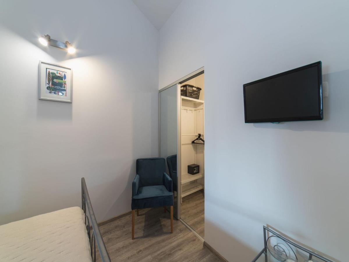 Apartment Fiora Kastela Exterior photo